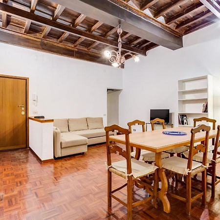 Spanish Steps Spacious Apartment Рим Екстер'єр фото